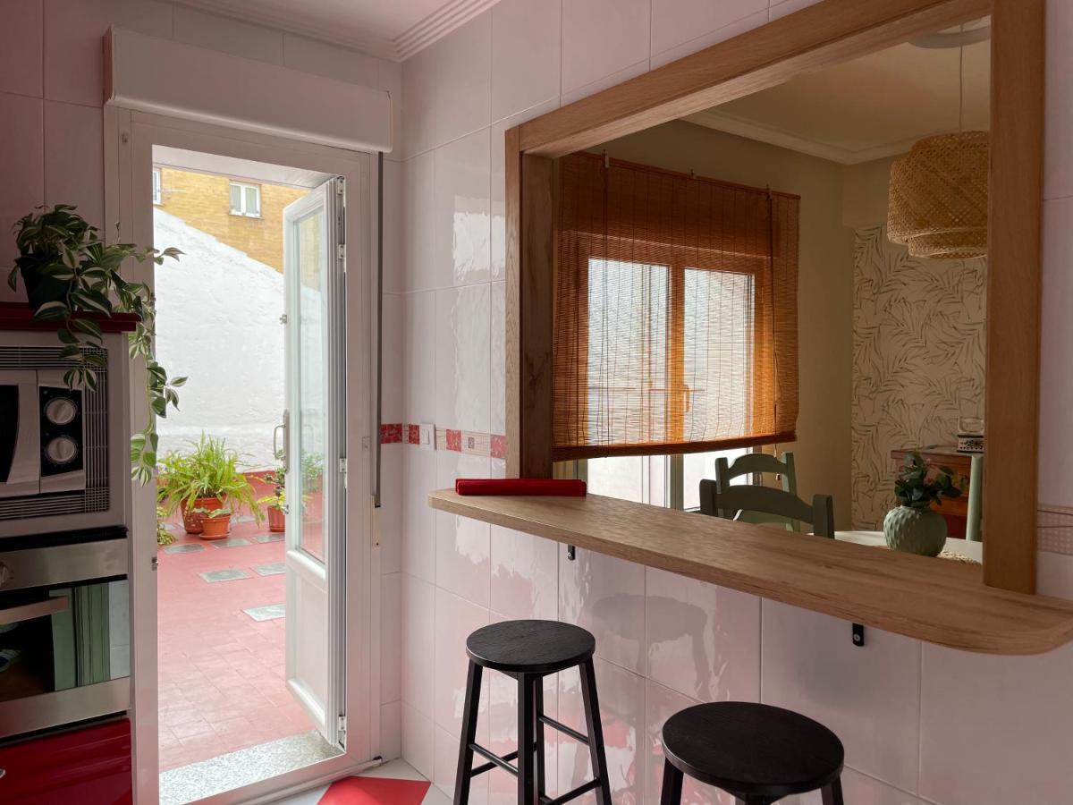 Como Una Casa De Campo En La Ciudad, Con Patio -Parking Gratis Gijon Ngoại thất bức ảnh