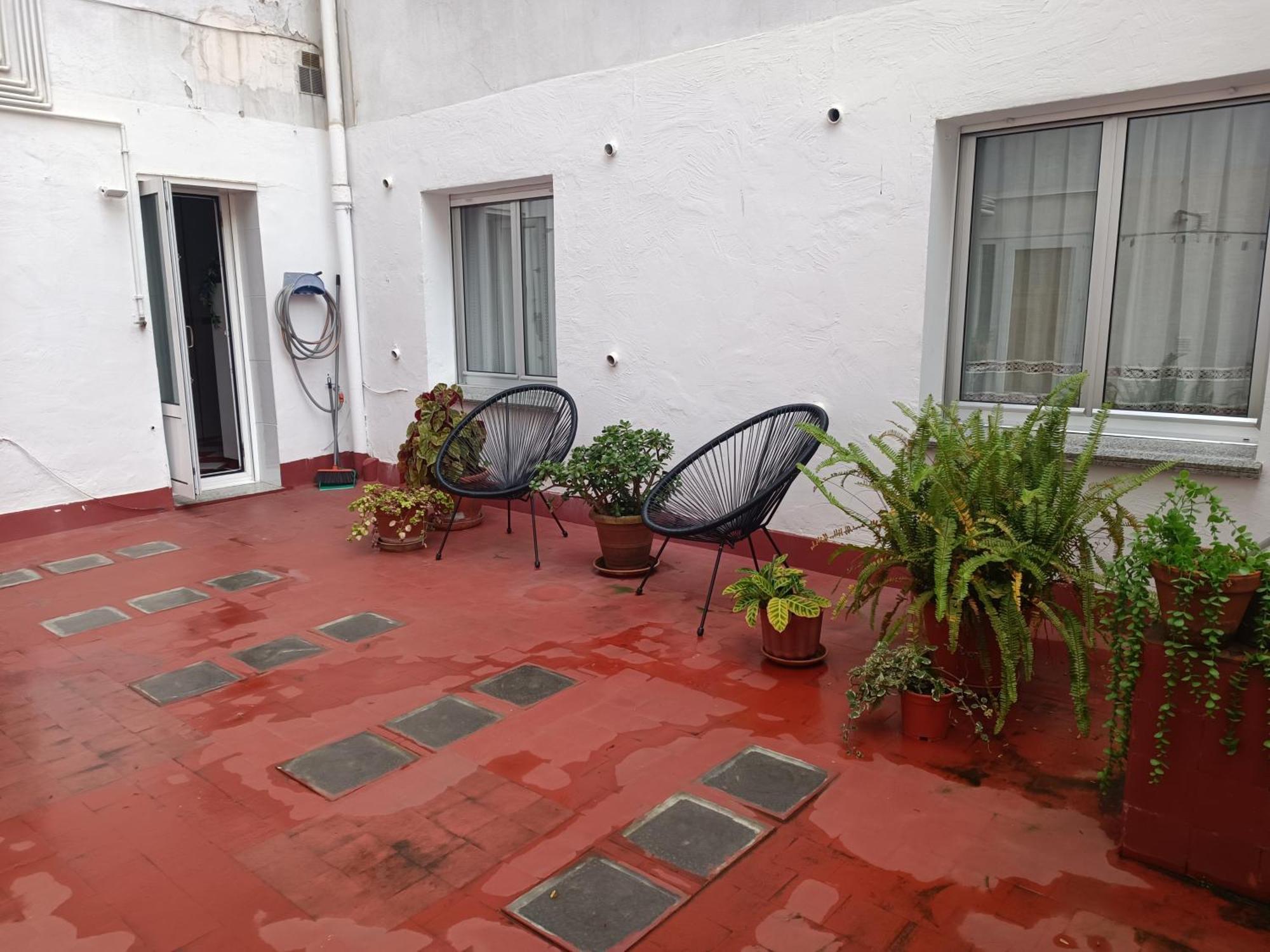 Como Una Casa De Campo En La Ciudad, Con Patio -Parking Gratis Gijon Ngoại thất bức ảnh